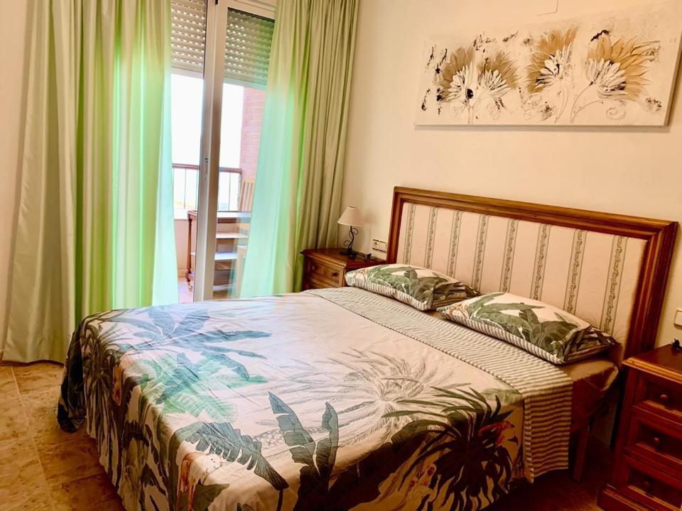 Esmeralda Torrevieja Bagian luar foto