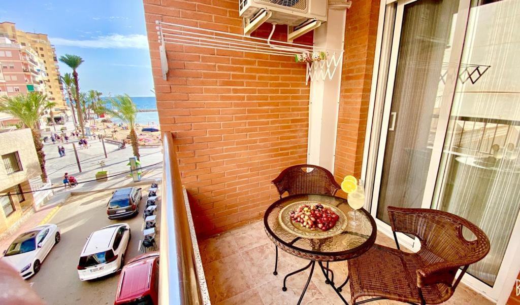 Esmeralda Torrevieja Bagian luar foto